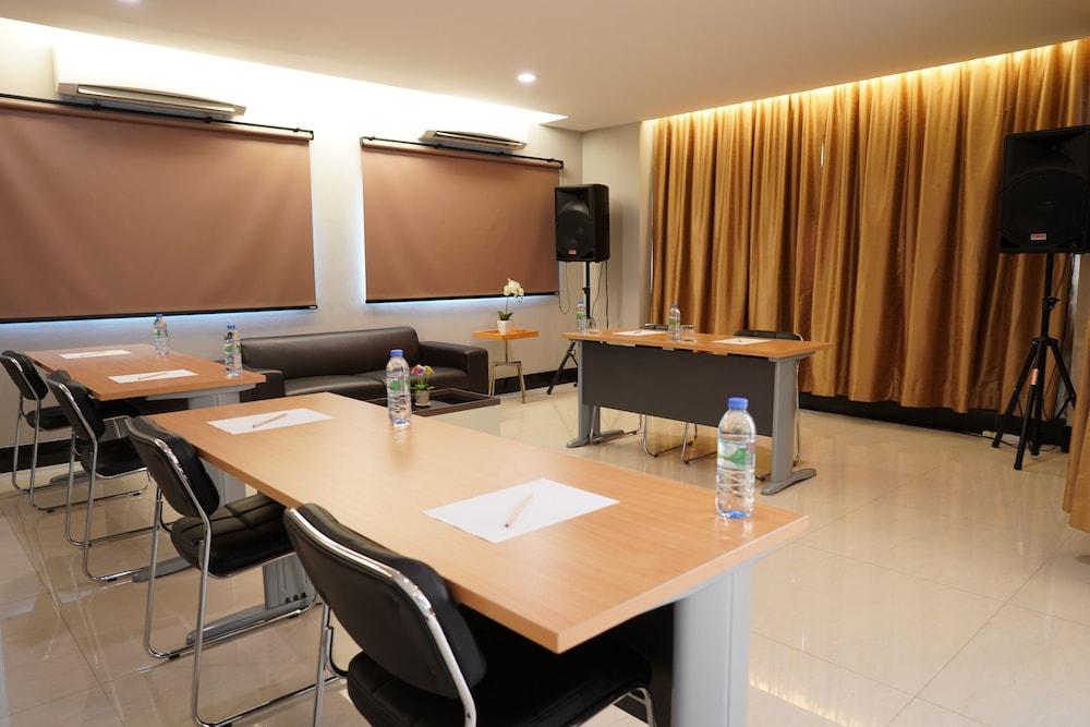 Green Point Residence Hotel Bangkok Eksteriør bilde